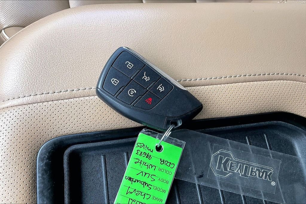 Used 2021 Chevrolet Suburban Premier w/ Premium Package AWD/4WD image 36