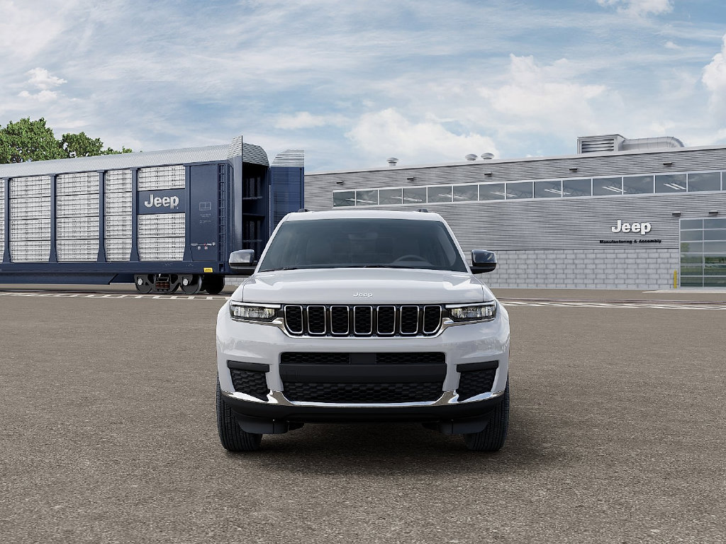 New 2025 Jeep Grand Cherokee L Laredo w/ Luxury Tech Group I AWD/4WD image 6