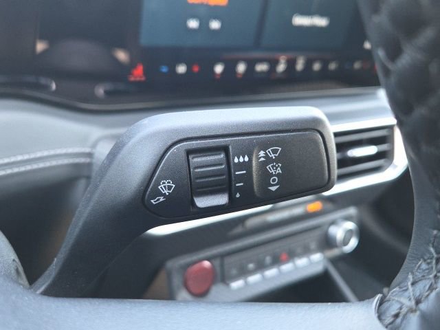 Certified 2025 Ford Mustang Premium image 35