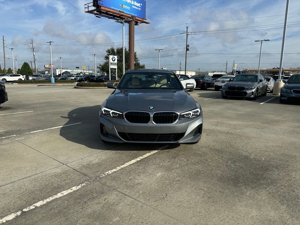 Certified 2025 BMW 330i Sedan w/ Convenience Package image 2