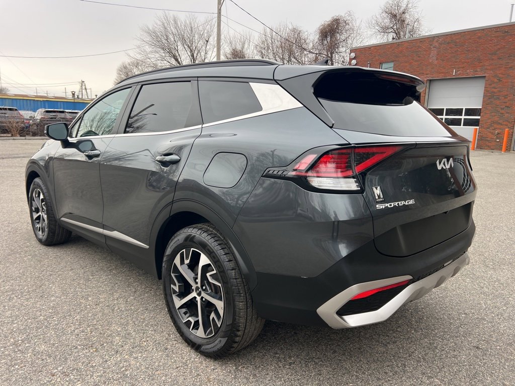 Certified 2023 Kia Sportage EX w/ EX Premium Package image 3