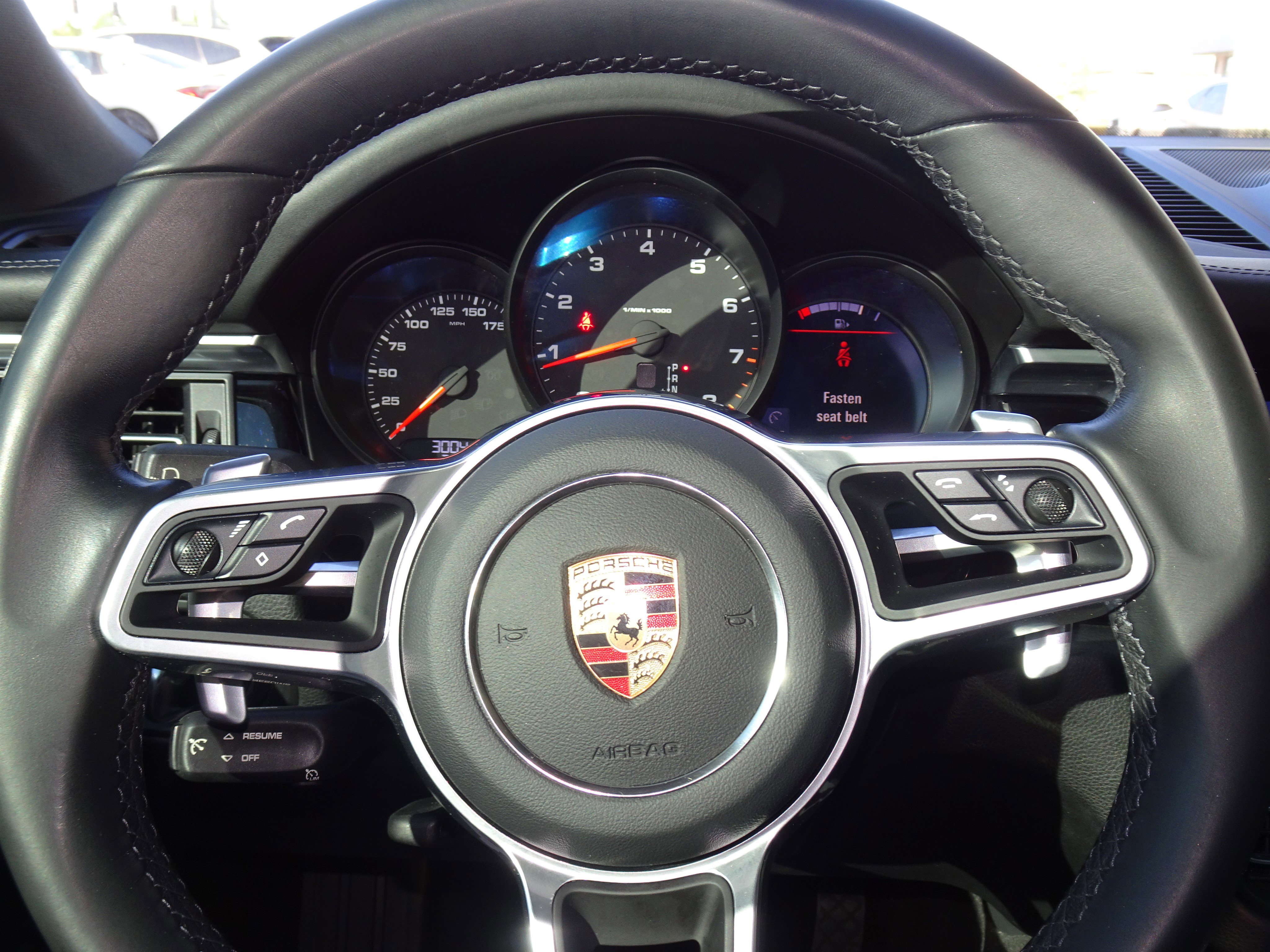 Used 2021 Porsche Macan AWD/4WD image 21