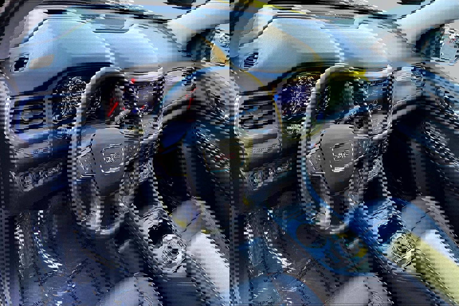 Used 2022 GMC Acadia AT4 w/ Technology Package image 17