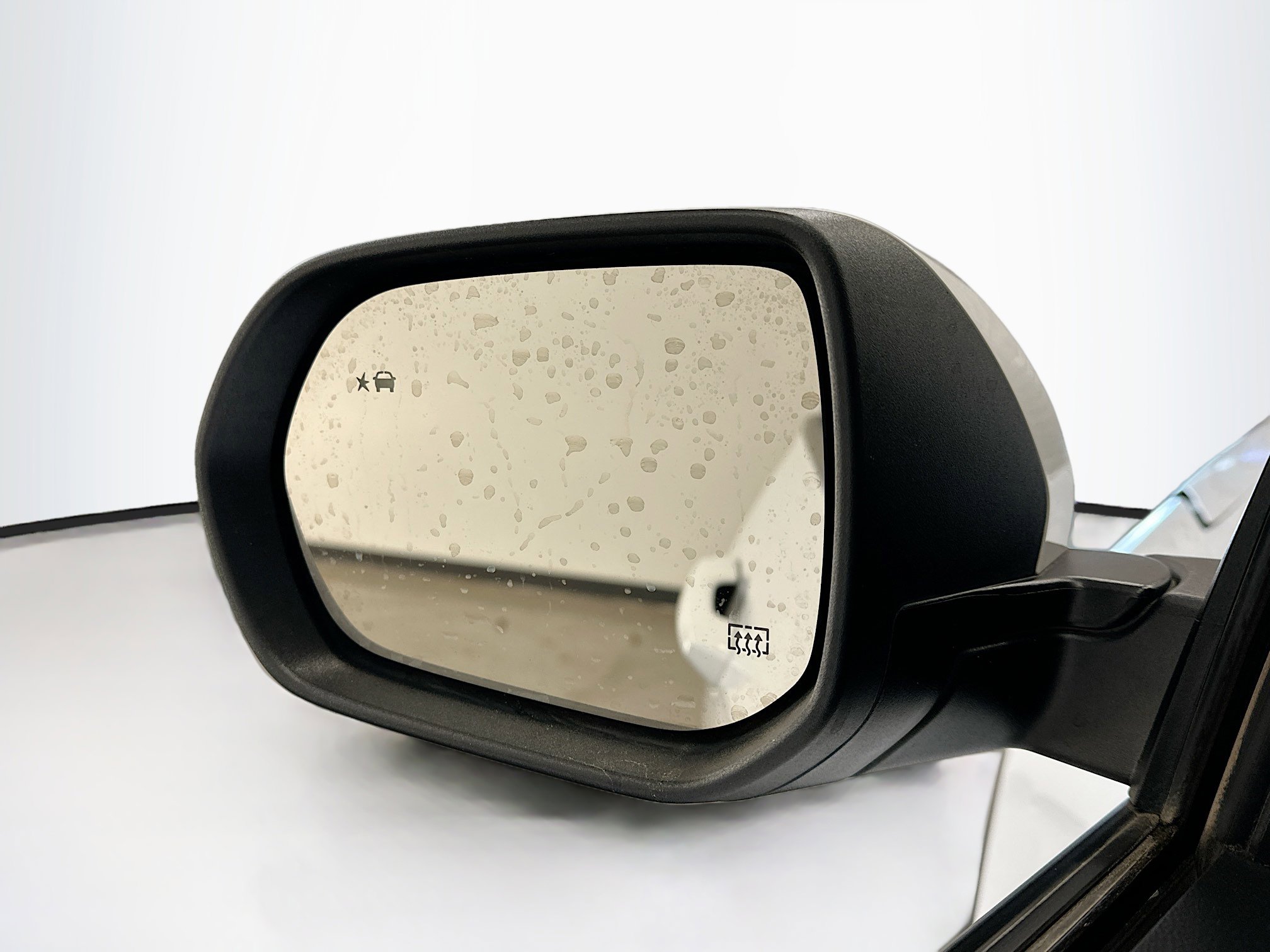 Used 2025 Chevrolet Equinox LT image 16