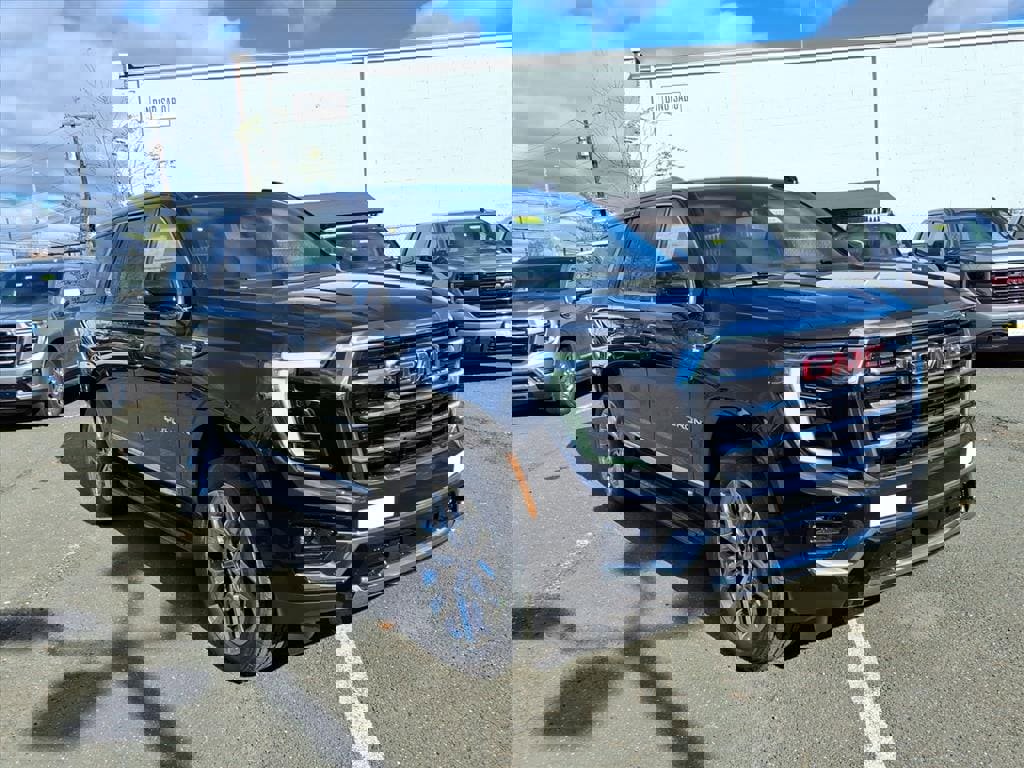 New 2026 GMC Yukon Elevation image 1