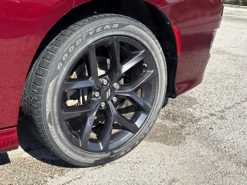 Used 2022 Dodge Charger GT w/ Blacktop Package RWD image 10