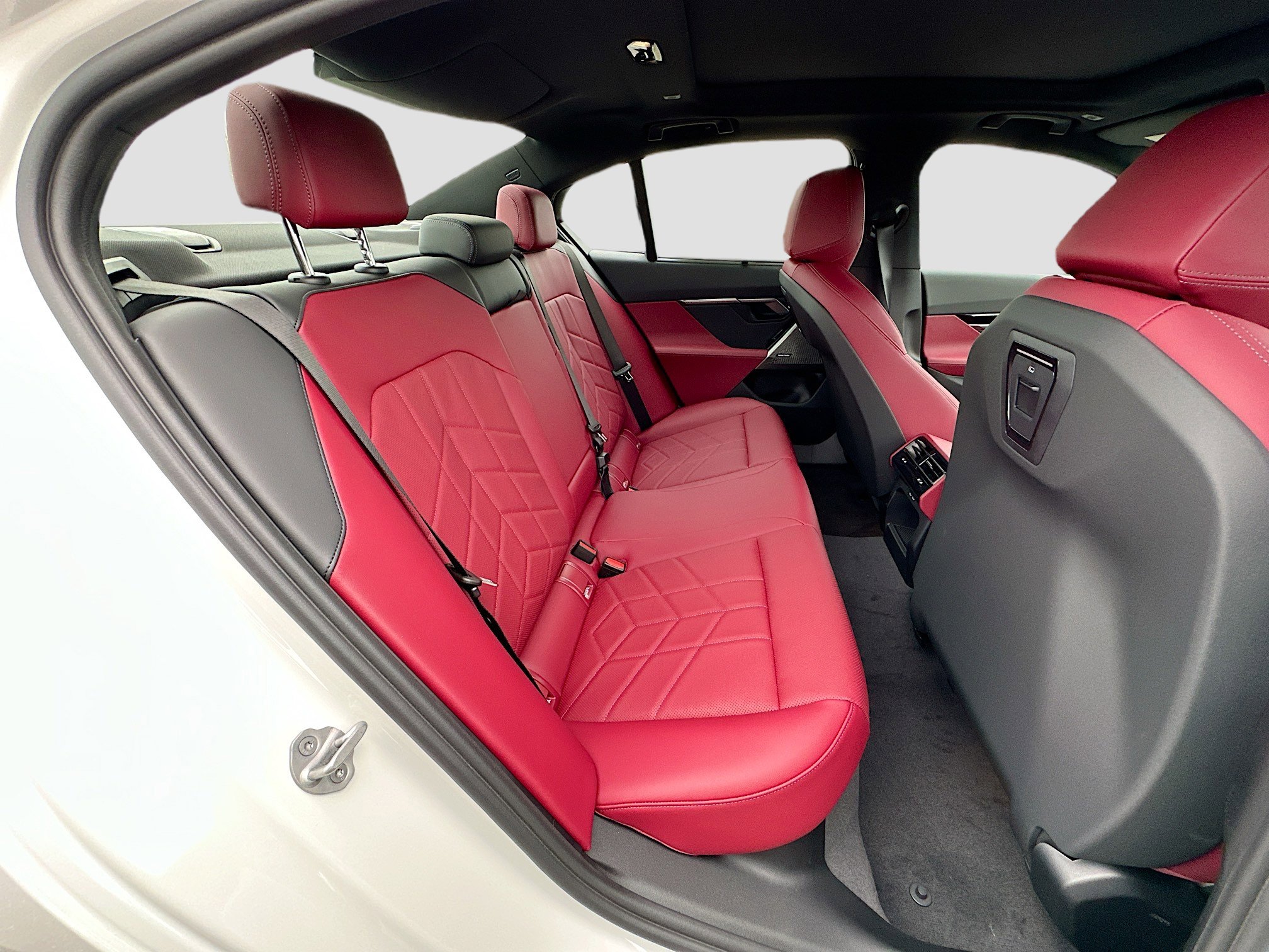 New 2026 BMW 530i w/ Executive Package image 22