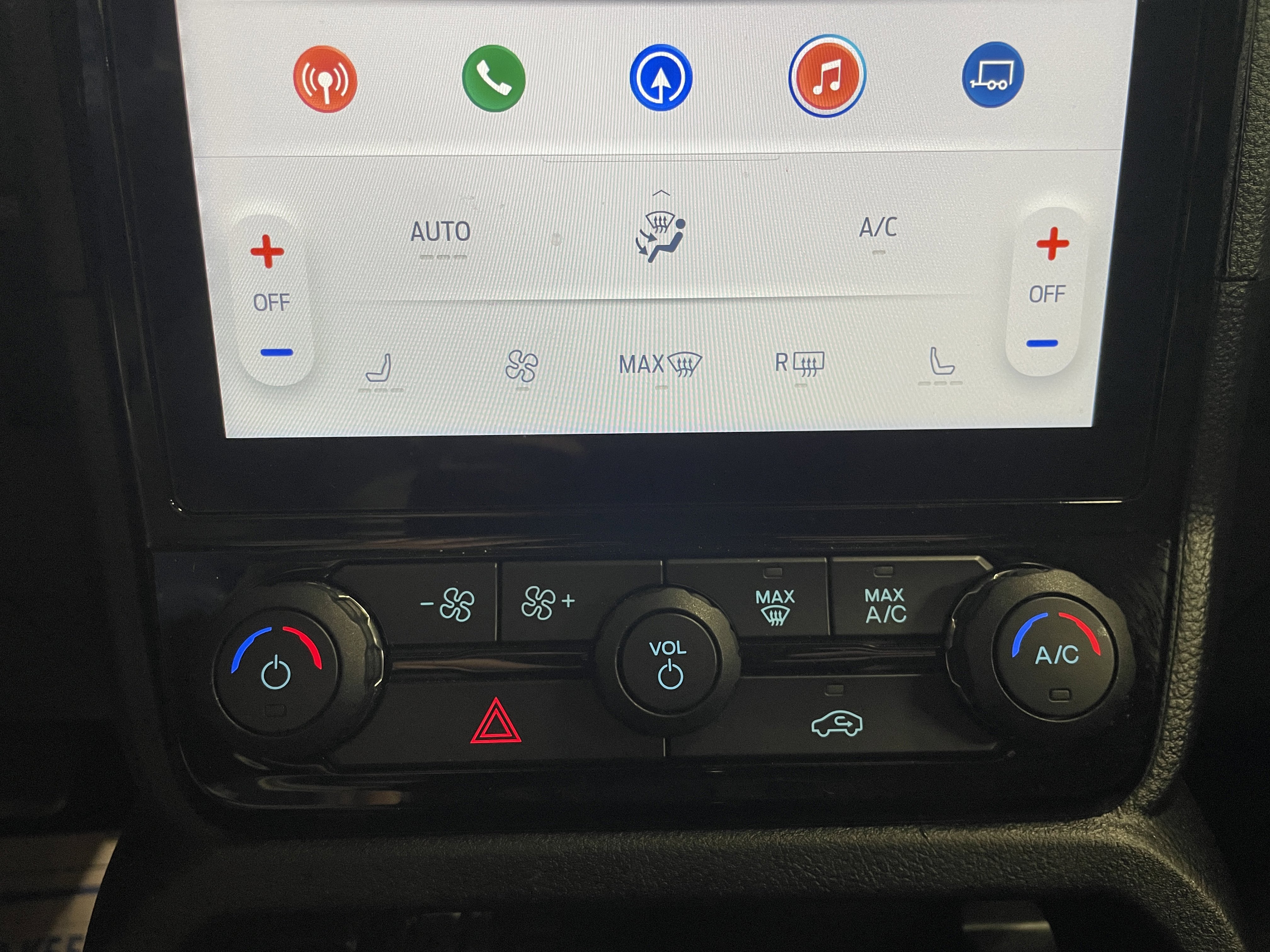 Used 2024 Ford Ranger XLT w/ Equipment Group 301A High image 10