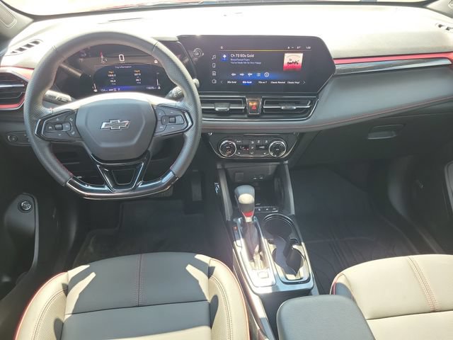 Used 2025 Chevrolet TrailBlazer RS w/ Convenience Package AWD/4WD image 25