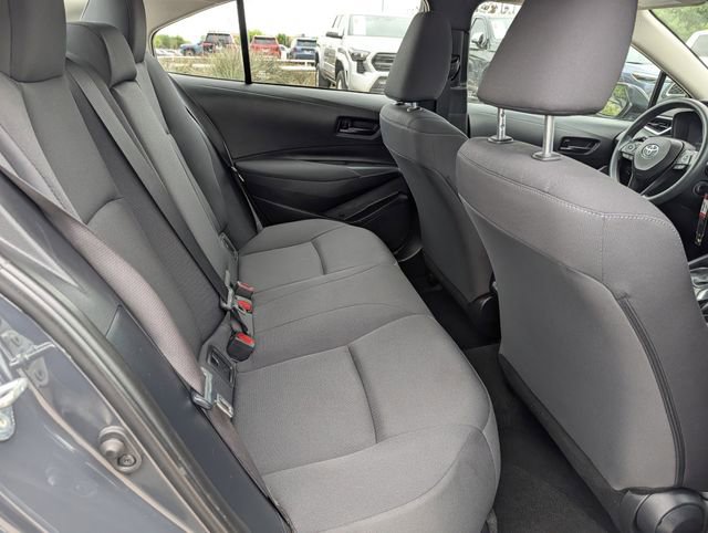 Used 2023 Toyota Corolla LE image 28