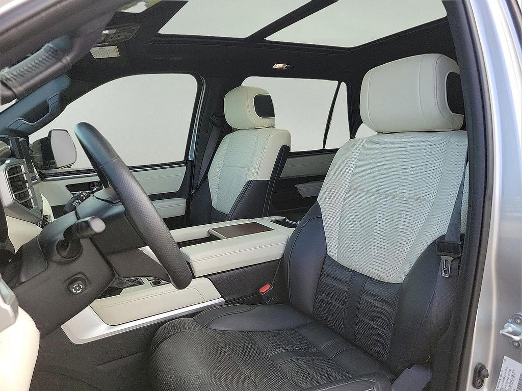 Used 2023 Toyota Sequoia Capstone image 12