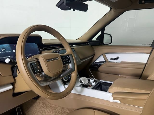 Used 2023 Land Rover Range Rover SV AWD/4WD image 45