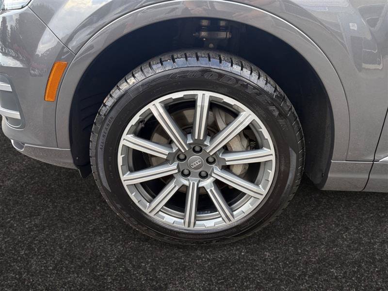 Used 2018 Audi Q7 2.0T Premium Plus w/ Premium Plus Package AWD/4WD image 17