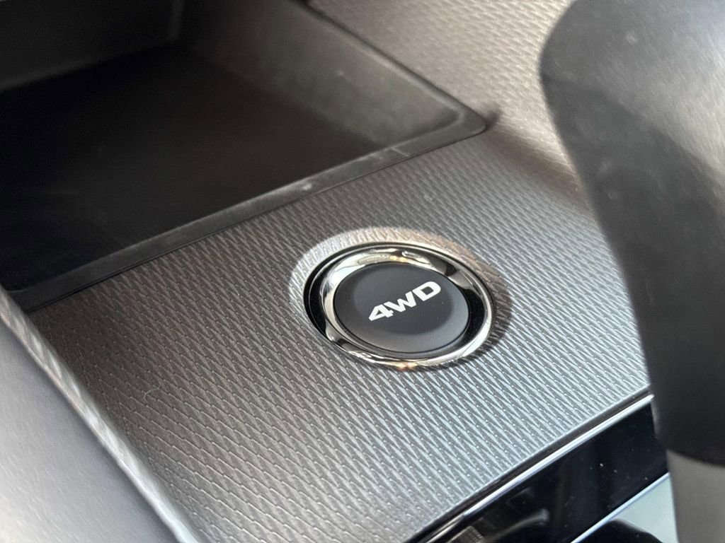 Used 2025 Mitsubishi Outlander Sport ES image 28
