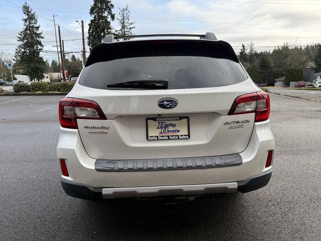 Used 2015 Subaru Outback 2.5i Limited AWD/4WD image 5