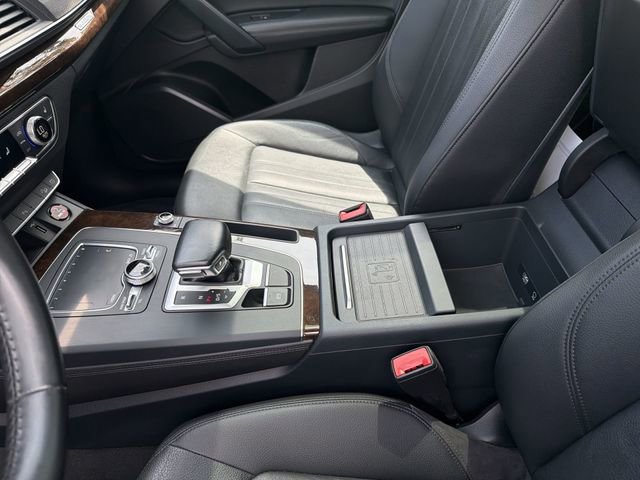 Used 2019 Audi Q5 2.0T Premium Plus w/ Premium Plus Package AWD/4WD image 24