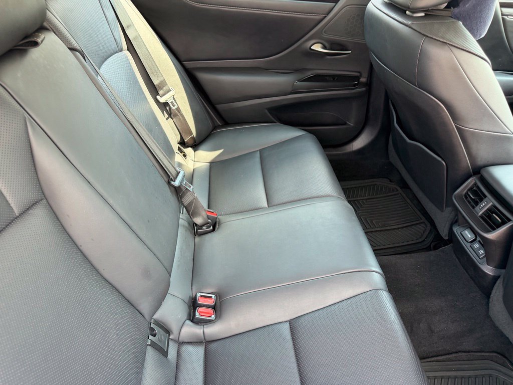 Used 2020 Lexus ES 350 w/ Premium Package FWD image 17