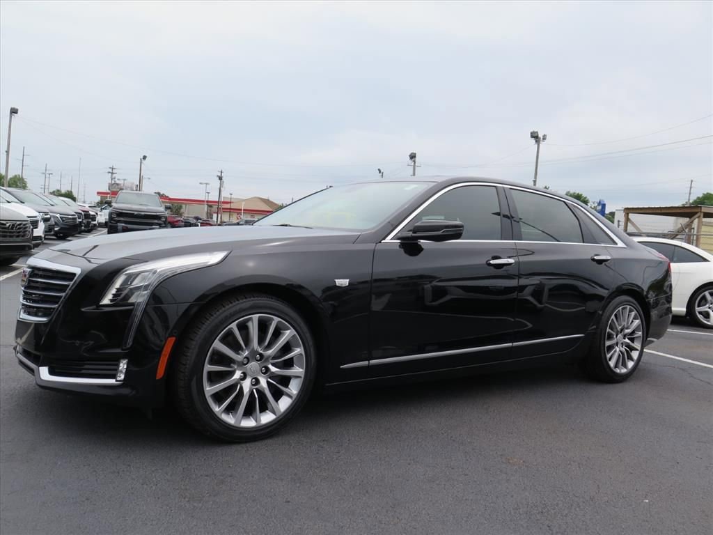 Used 2018 Cadillac CT6 Luxury AWD/4WD image 8