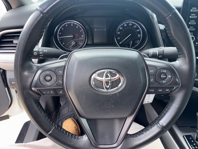 Used 2024 Toyota Camry SE image 13