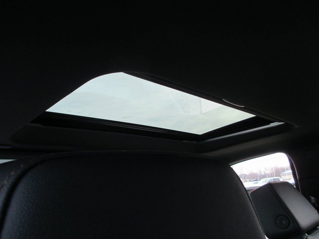 New 2026 GMC Sierra 1500 AT4 w/ AT4 Premium Package image 15