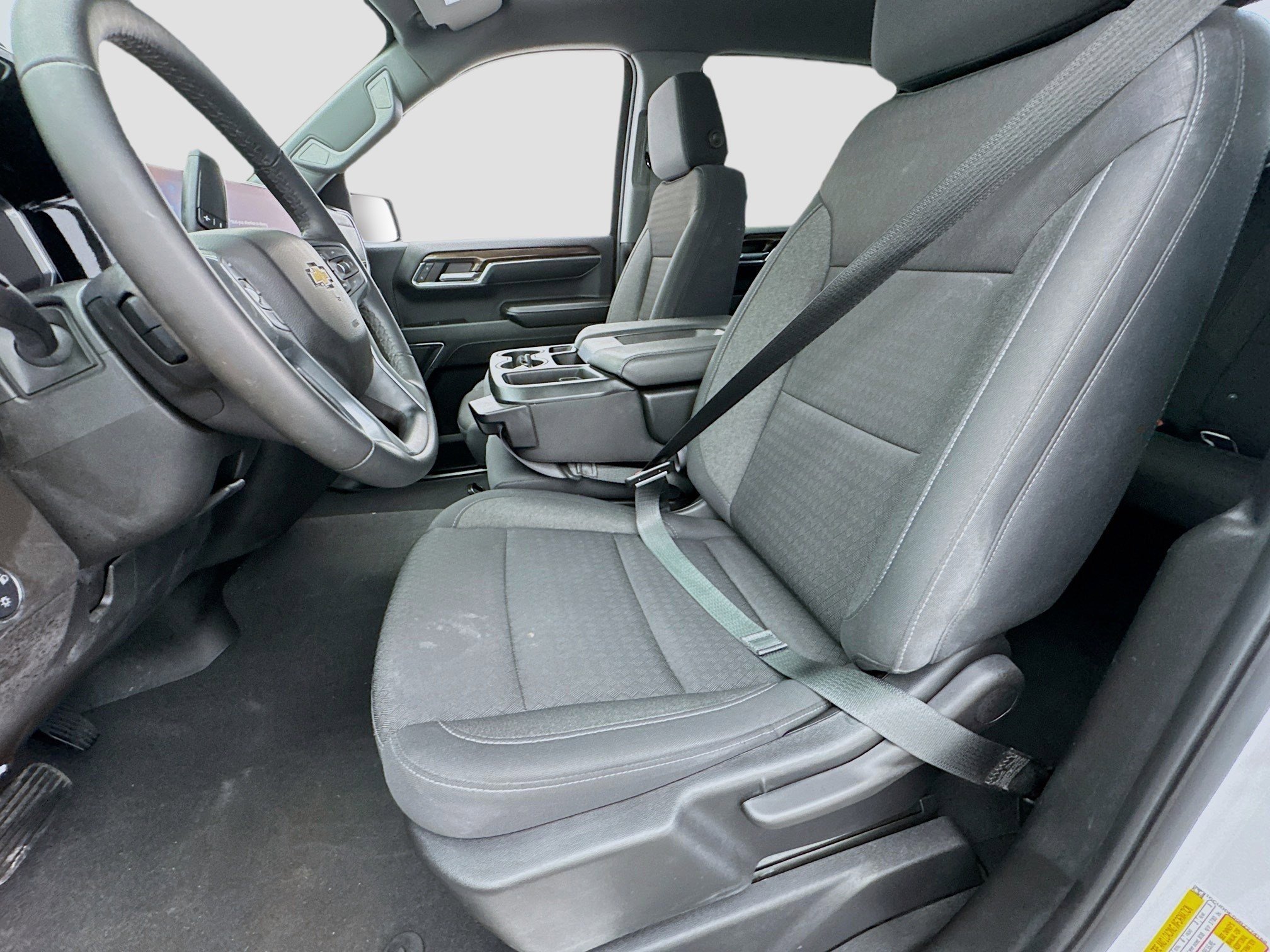 Used 2024 Chevrolet Silverado 1500 LT w/ Protection Package image 15