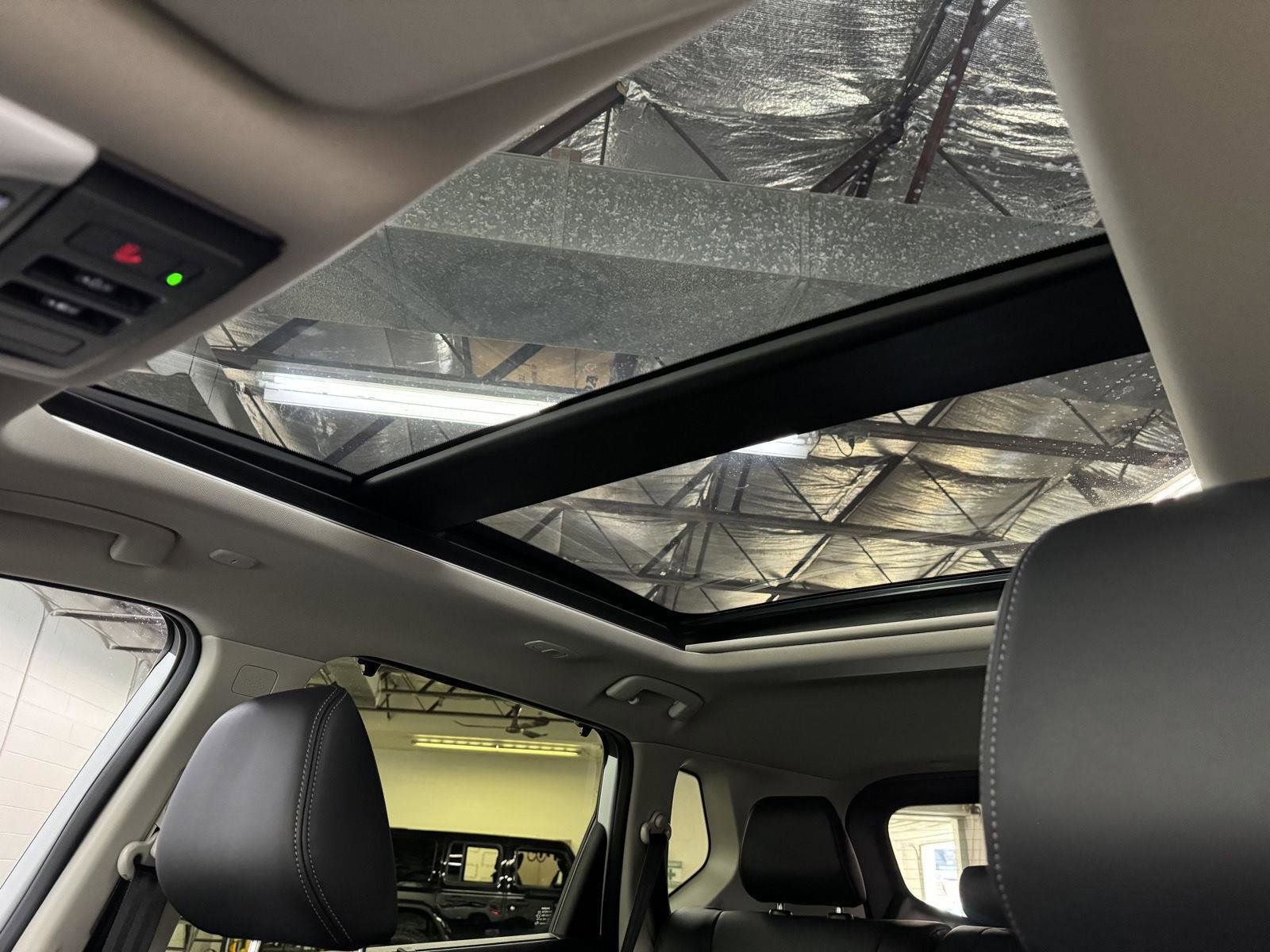 Used 2024 Nissan Rogue Platinum w/ Platinum Premium Package image 12