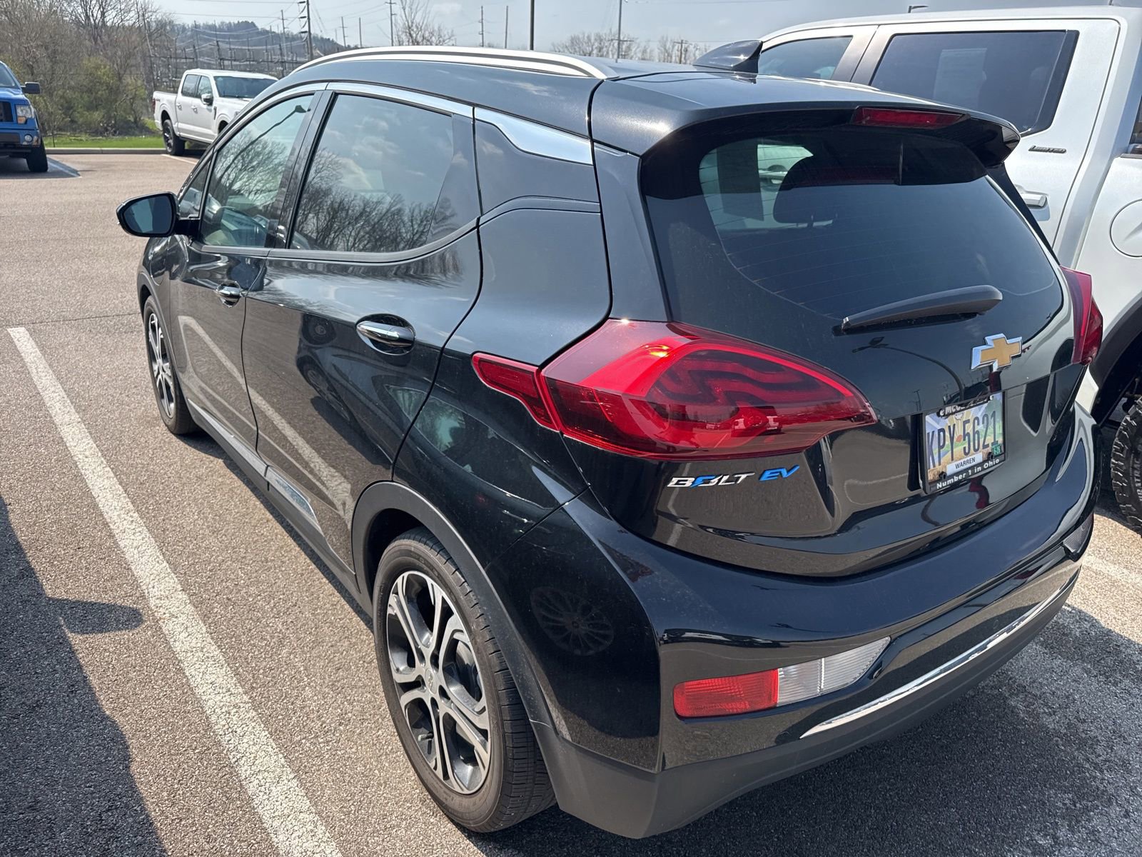Used 2021 Chevrolet Bolt Premier w/ Infotainment Package image 3