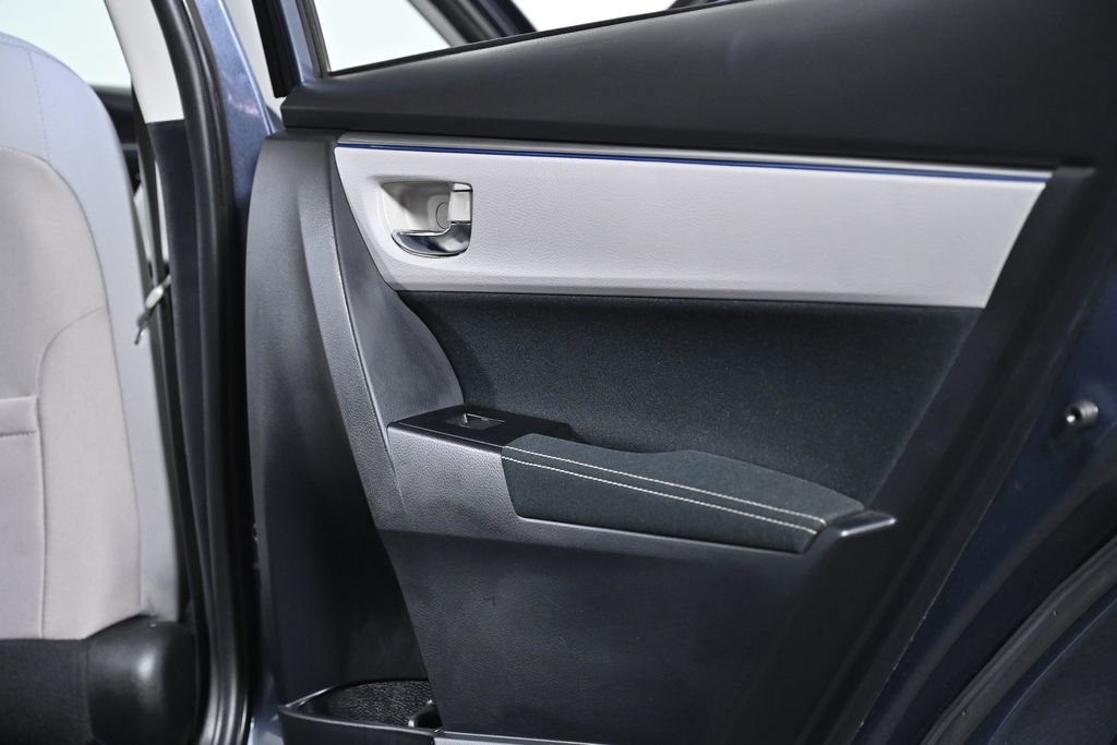 Used 2014 Toyota Corolla LE image 27