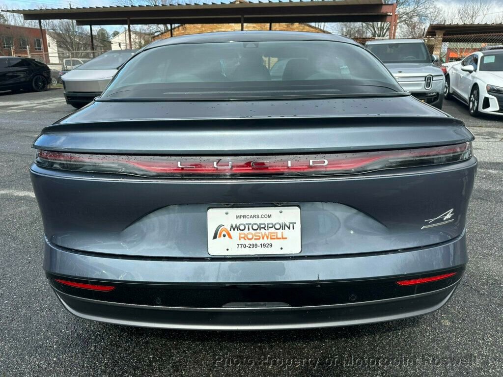Used 2024 Lucid Air Grand Touring image 8