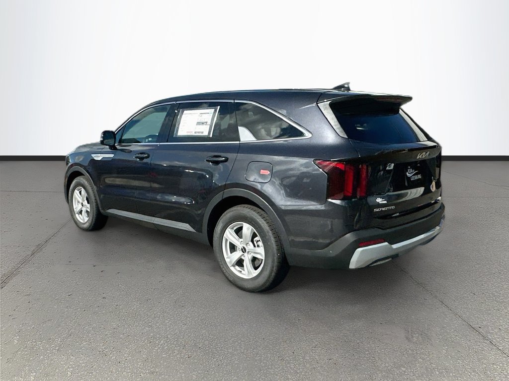 New 2026 Kia Sorento LX FWD image 5