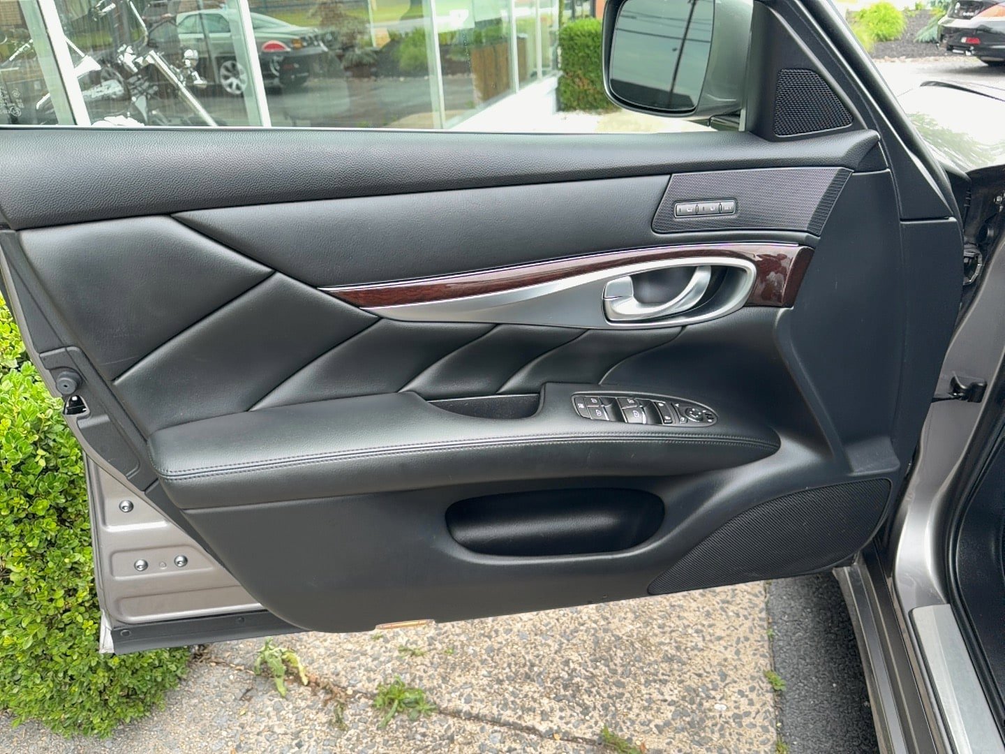 Used 2013 INFINITI M37 x w/ Premium Pkg AWD/4WD image 18