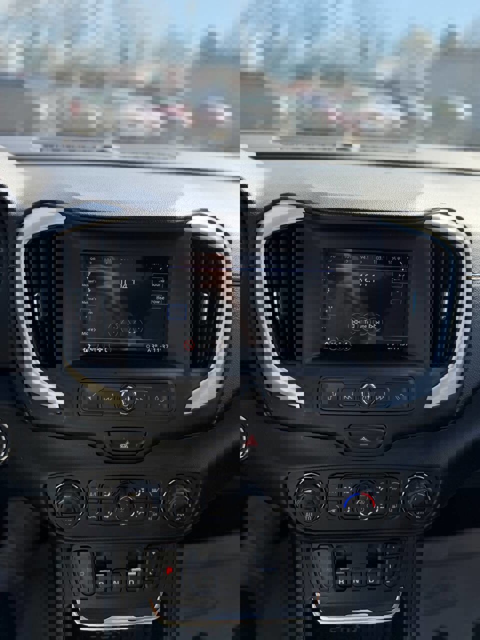 Used 2018 GMC Terrain SLE w/ Driver Convenience Package image 15