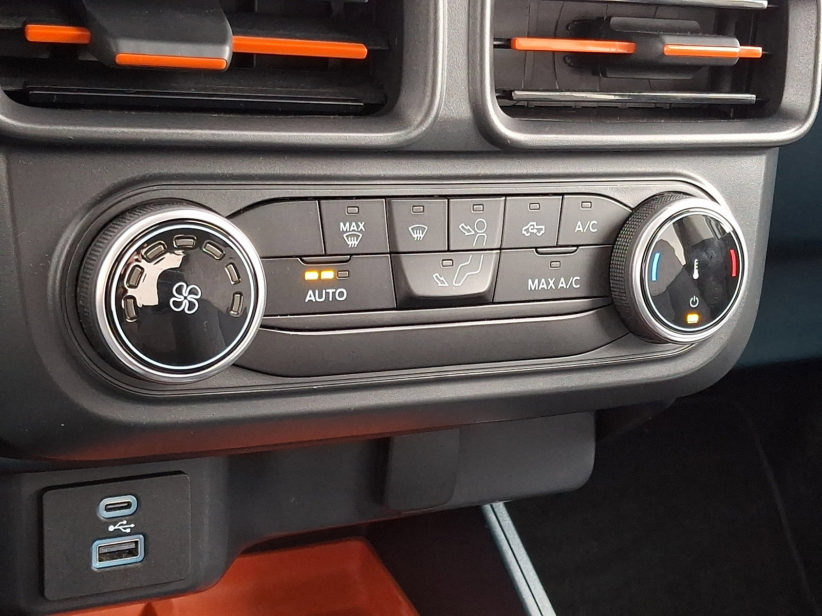 Used 2023 Ford Maverick XLT w/ Equipment Group 300A Standard image 15