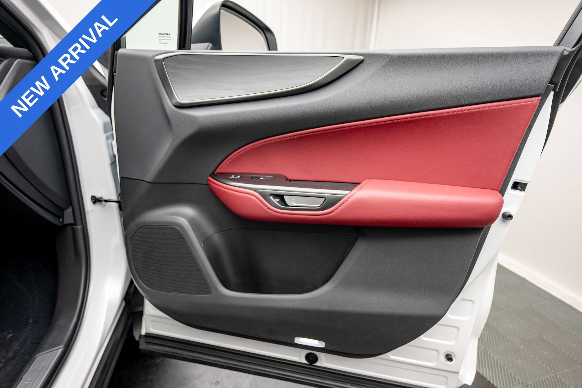 Used 2023 Lexus NX 350 AWD image 30