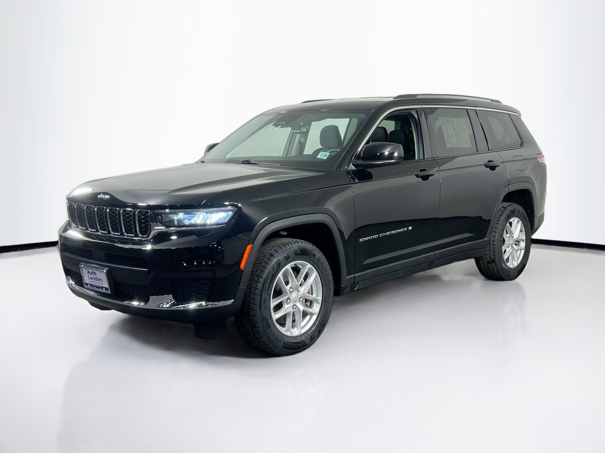Used 2021 Jeep Grand Cherokee L Laredo w/ Luxury Tech Group I