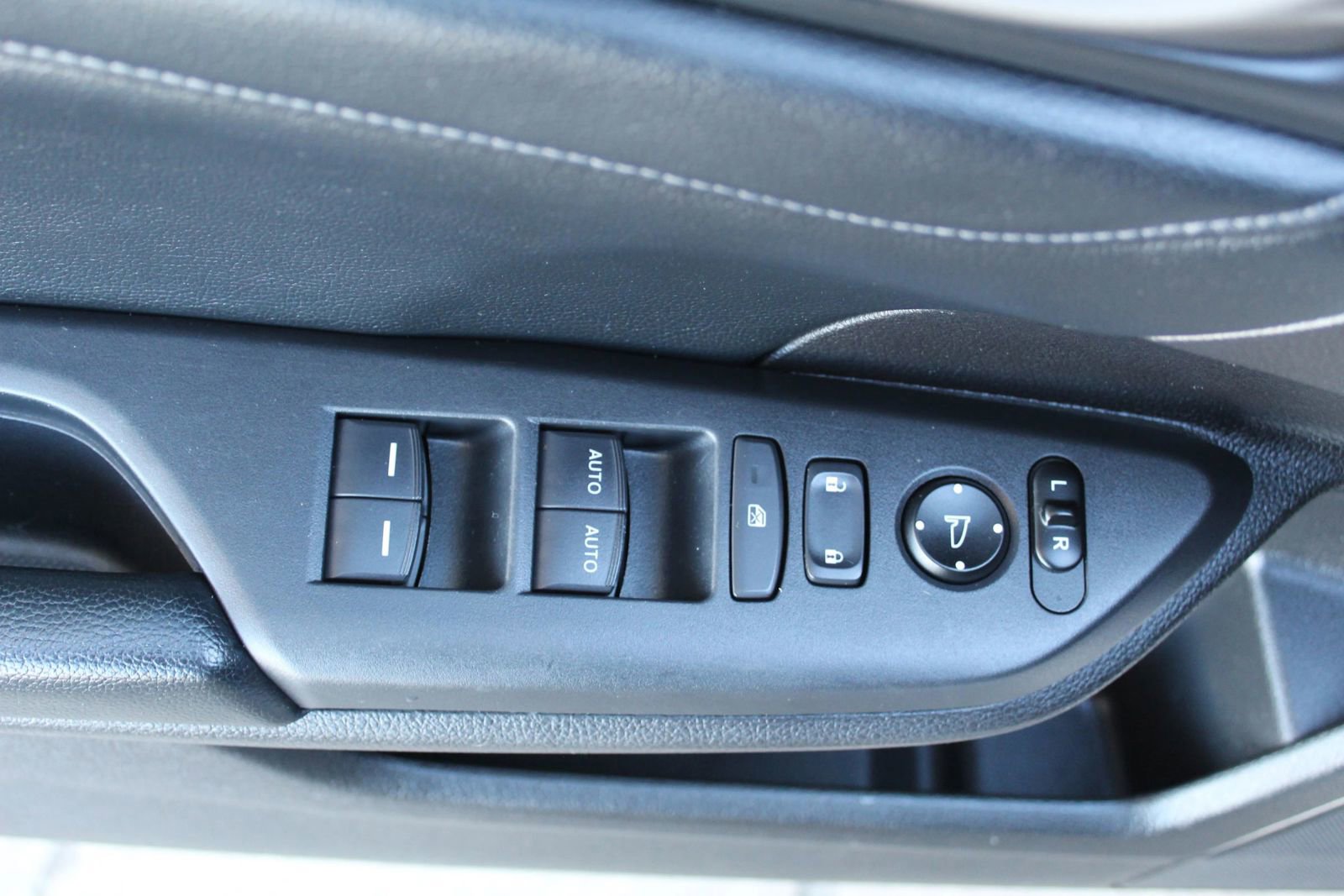 Used 2021 Honda Civic Sport Touring image 30