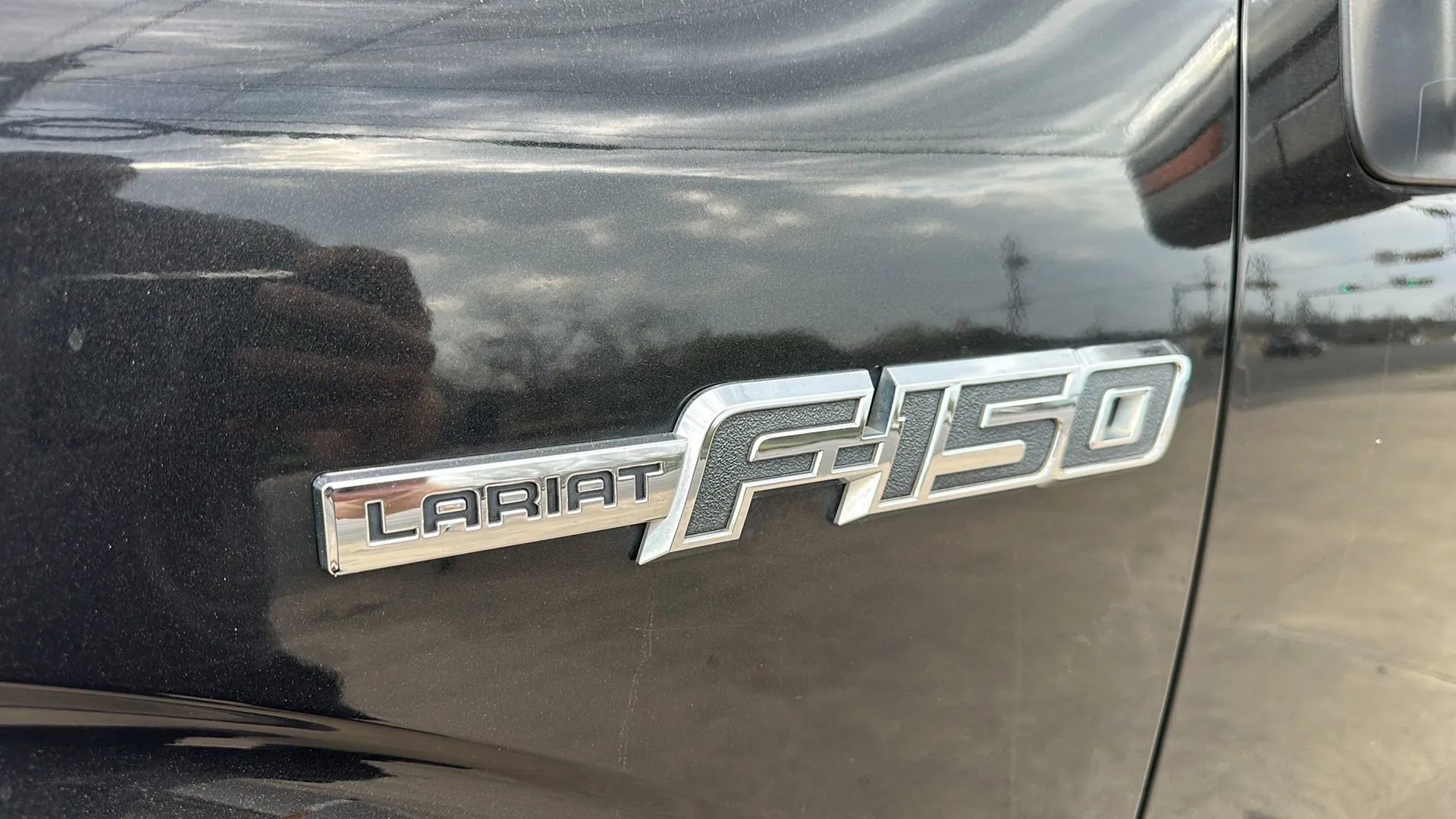 Used 2014 Ford F150 Lariat w/ Equipment Group 502A Luxury image 11