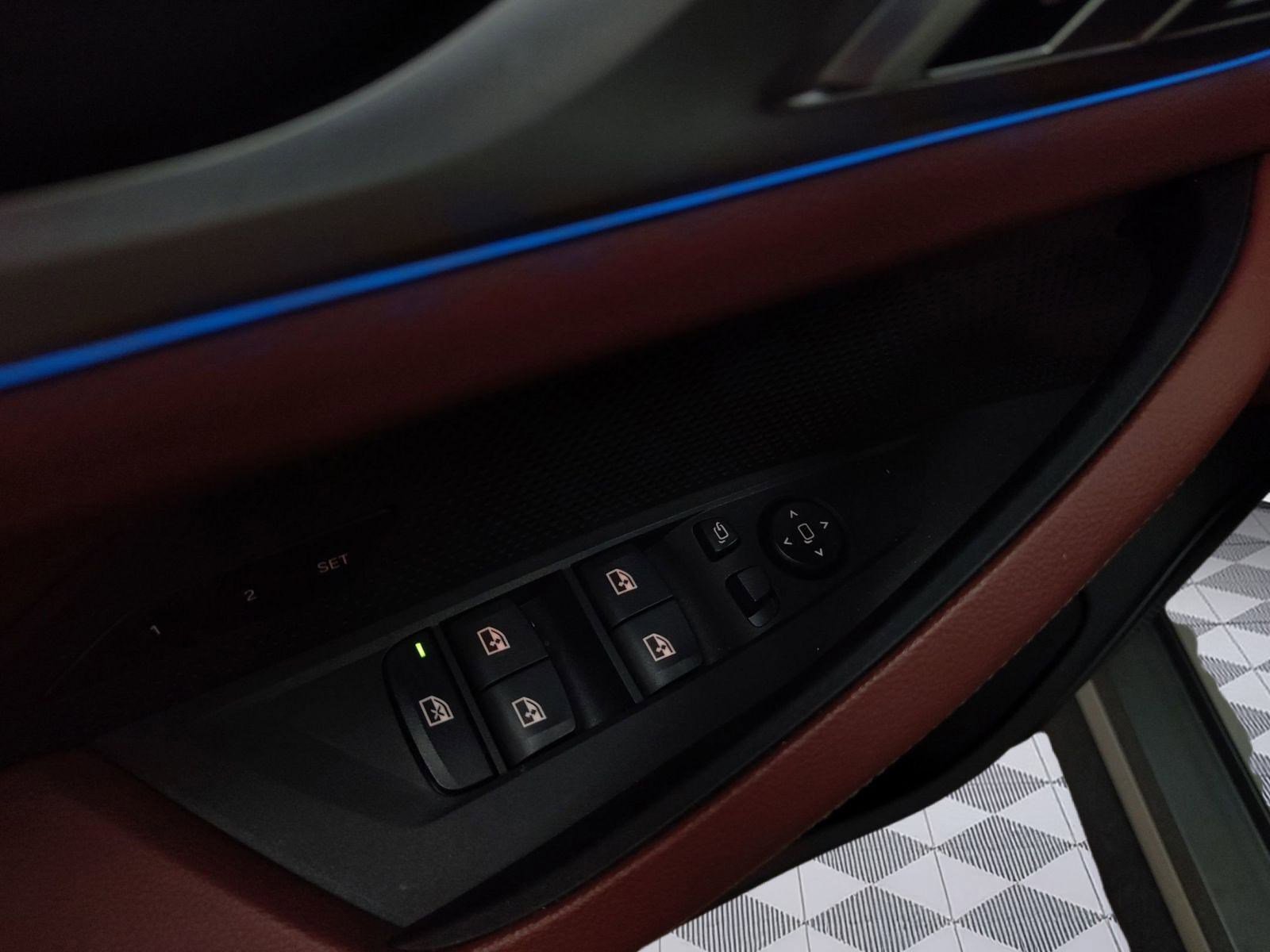 Used 2023 BMW i4 eDrive35 w/ Premium Package image 12