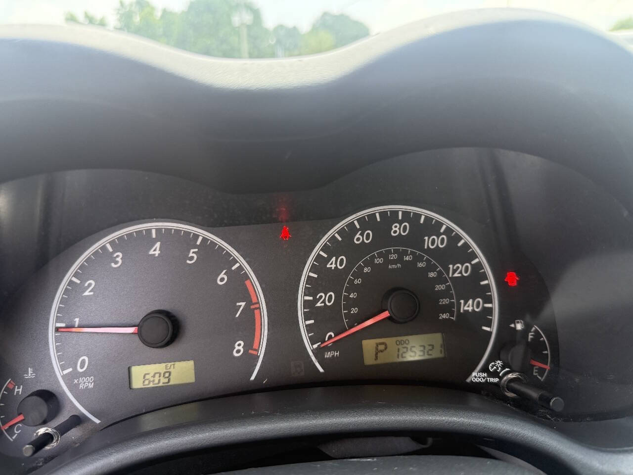 Used 2013 Toyota Corolla L FWD image 17