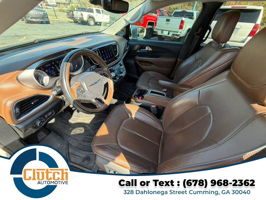 Used 2017 Chrysler Pacifica Limited w/ UConnect Theater Package image 14