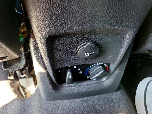 Used 2017 Ford Transit Connect XLT image 14