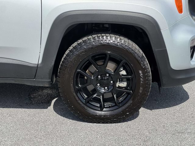 Used 2020 Jeep Renegade Altitude AWD/4WD image 8