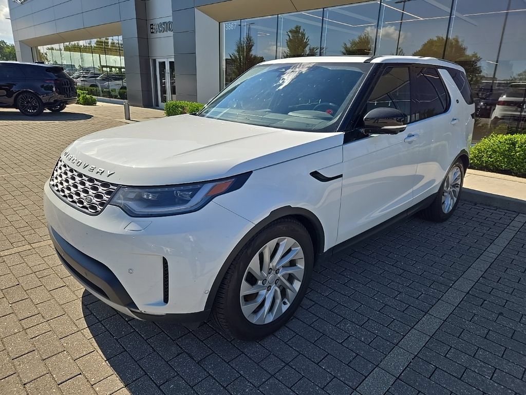 Certified 2025 Land Rover Discovery S AWD/4WD image 1