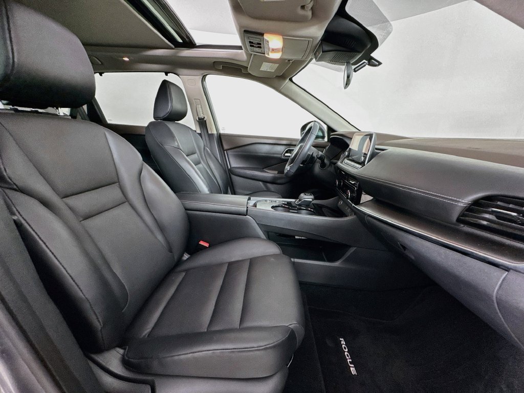 Used 2021 Nissan Rogue SV w/ Premium Package FWD image 35