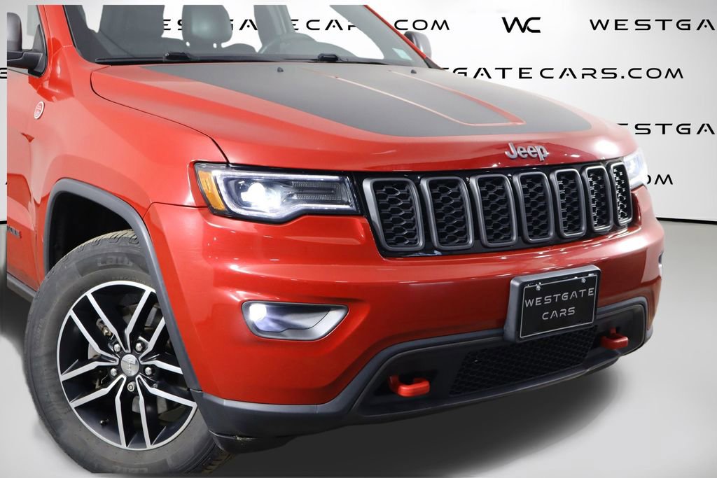 Used 2018 Jeep Grand Cherokee Trailhawk w/ Trailhawk Luxury Group image 46