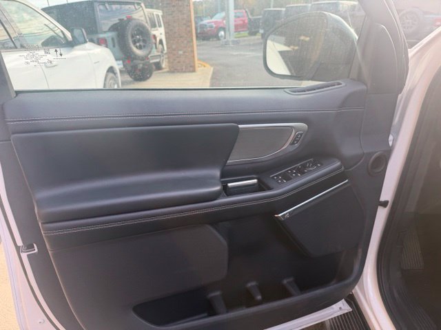 Used 2026 Ford Expedition Max Platinum AWD/4WD image 6