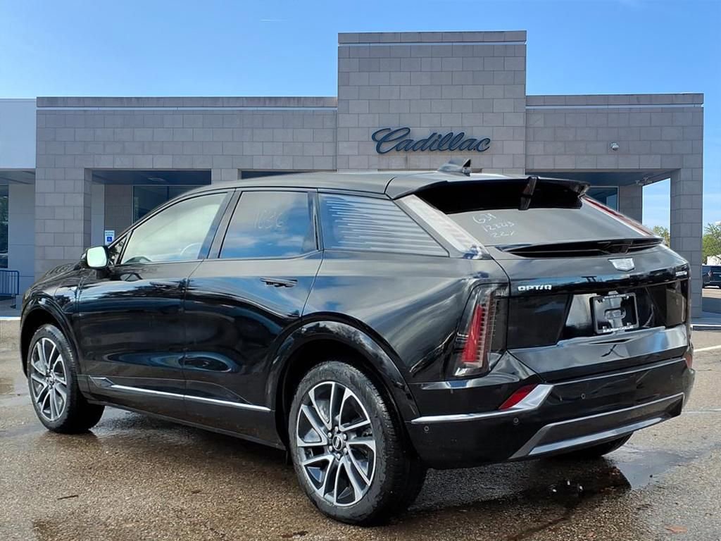 New 2026 Cadillac Optiq Sport 1 w/ LPO, Floor Liner Package image 6