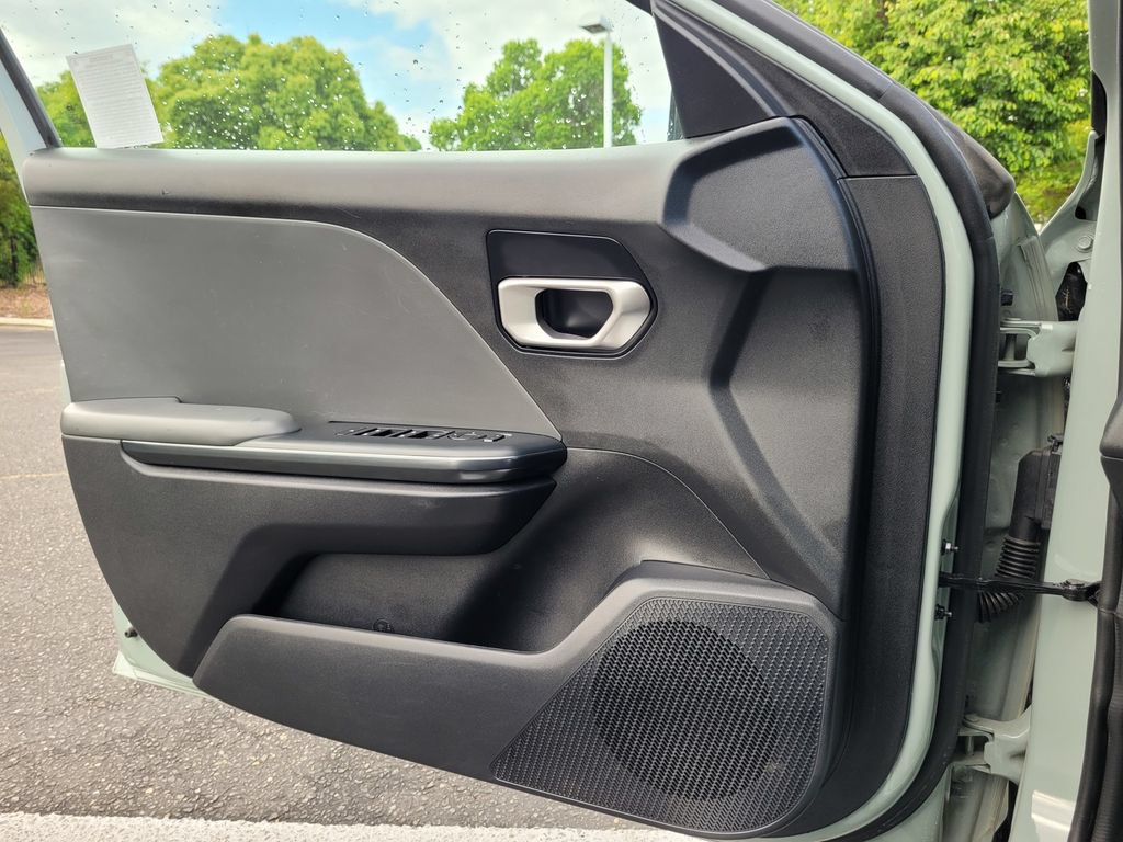 Used 2025 Kia K4 FWD image 25
