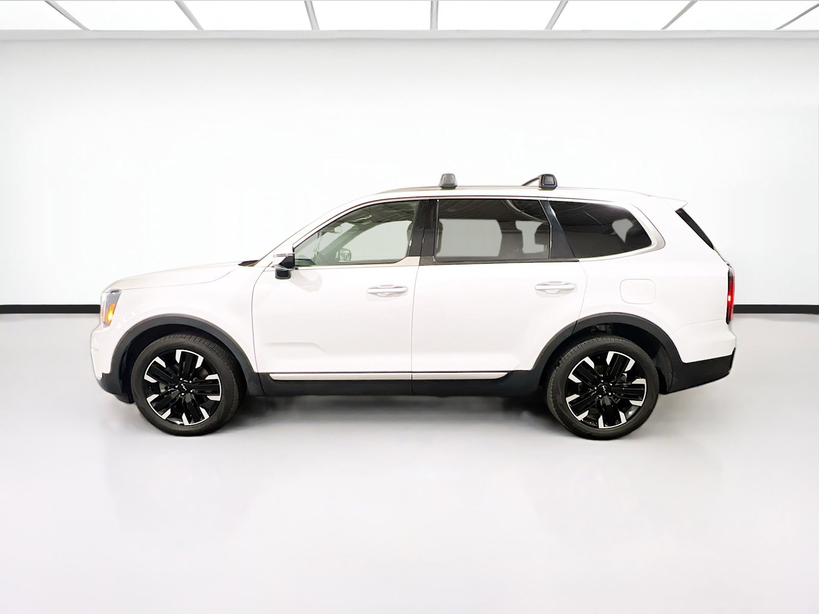 Used 2024 Kia Telluride SX image 25