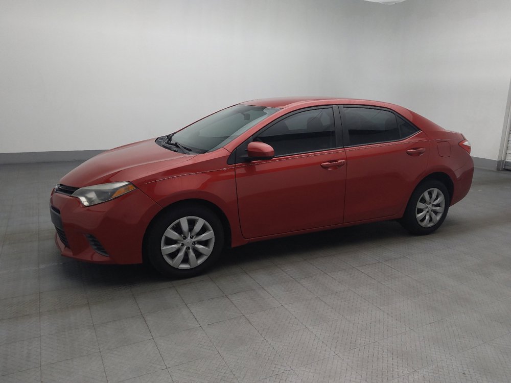 Used 2015 Toyota Corolla LE FWD image 2